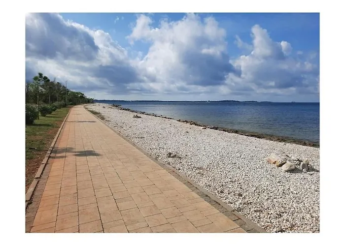 Vakantiehuis Marmelo Peroj